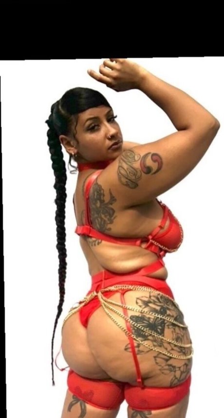 Naken läckt OnlyFans-bild av Officialbabyycakes