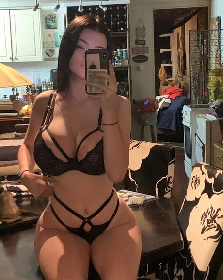 Grace Laura
