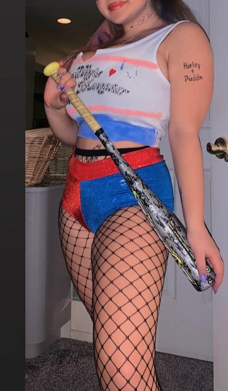 Naken lekkede OnlyFans-bilde av Harley Stein