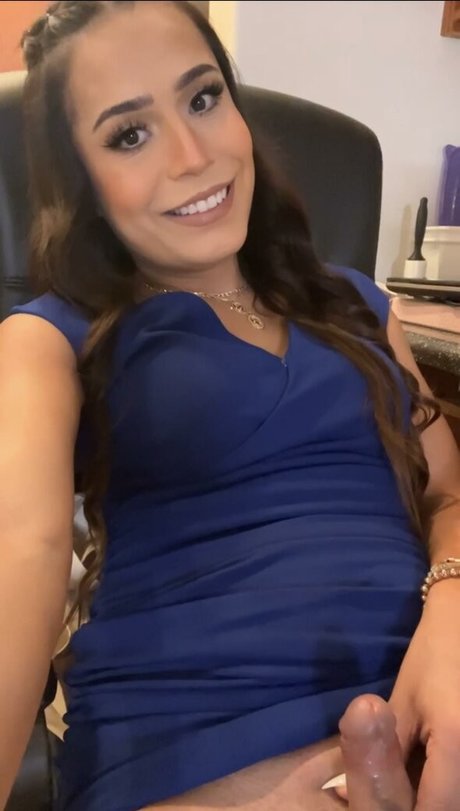 Naken lekkede OnlyFans-bilde av Adrirose93