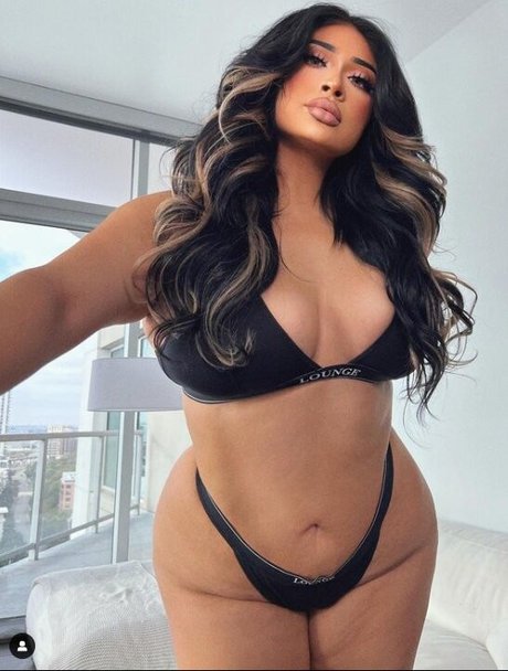 Foto desnuda filtrada de OnlyFans de Viirdii