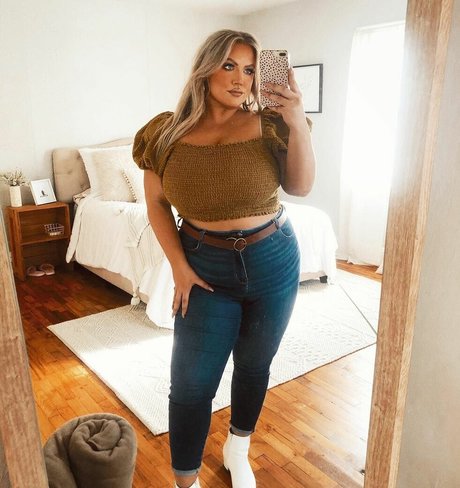Naken lekkede OnlyFans-bilde av Hayden Buchko