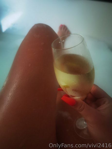 Nøgent lækket OnlyFans-billede af Vivi2416
