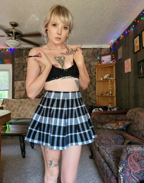 Sweetfaebelle