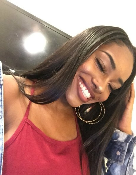 Og Leah Swanky