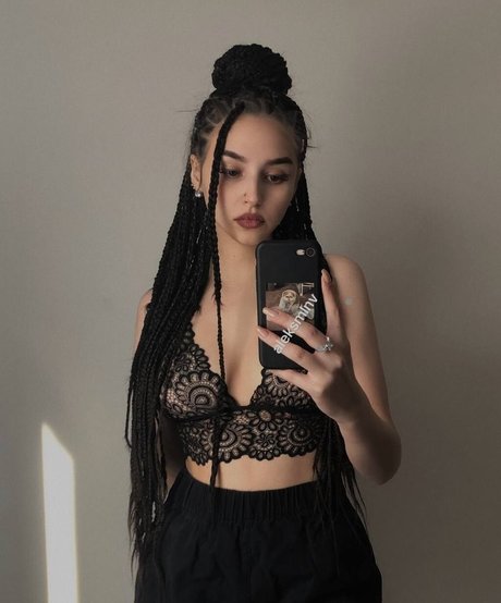 Foto di nudo di fuga di OnlyFans di Aleksmlnv
