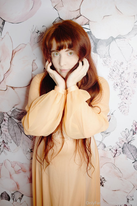 Обнаженная фотография утечки OnlyFans от Foxycosplay