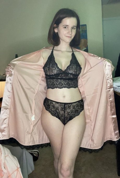 Janiveve OnlyFansリークヌード写真