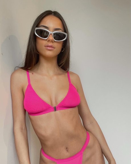 Naakte gelekte OnlyFans-foto van Keels