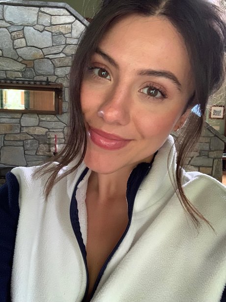 Nahá fotka uniklých OnlyFans od Adriana Mae