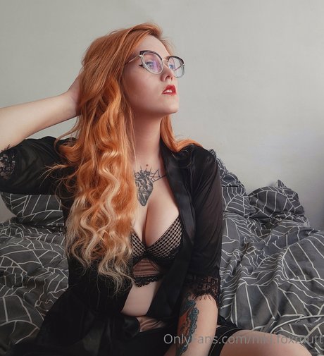 Nøgent lækket OnlyFans-billede af Foxmutt