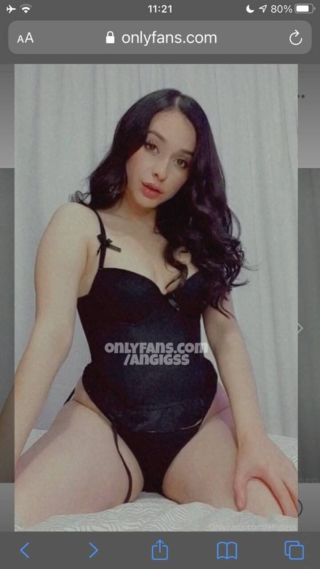 Alaston vuotanut OnlyFans-kuva Angigss
