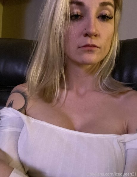 Icequeen31 OnlyFans