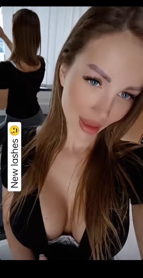 Alasti lekkinud OnlyFans-i pilt Alexa Broekere