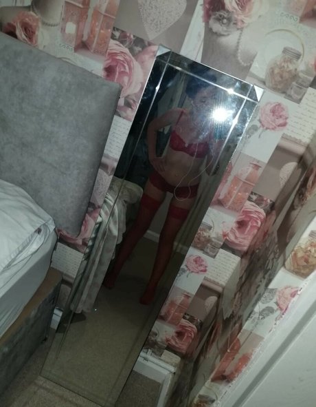 Layla24