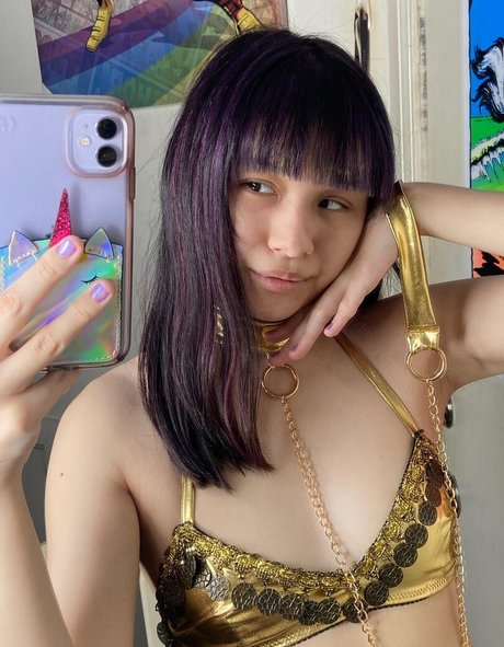 Naken lekkede OnlyFans-bilde av Parvati