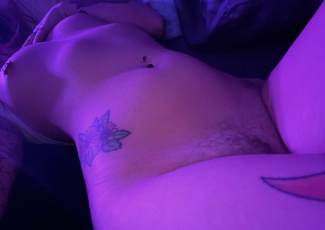 Naken läckt OnlyFans-bild av Itsdaisydear