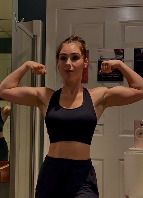 Nahá fotka uniklých OnlyFans od Eysha Odonnell