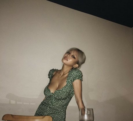 Naken lekkede OnlyFans-bilde av Maaate