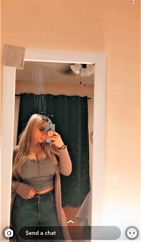 Nacktes geleaktes OnlyFans-Foto von Paige 4chan
