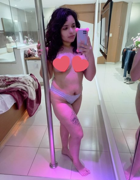 Foto nua vazada do OnlyFans de Pistolaura