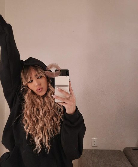 Danna Paola