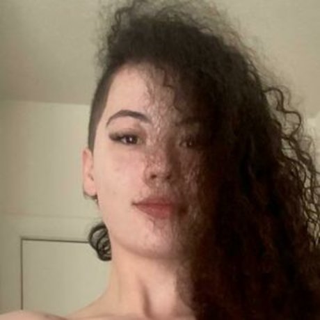 Curlyexotic