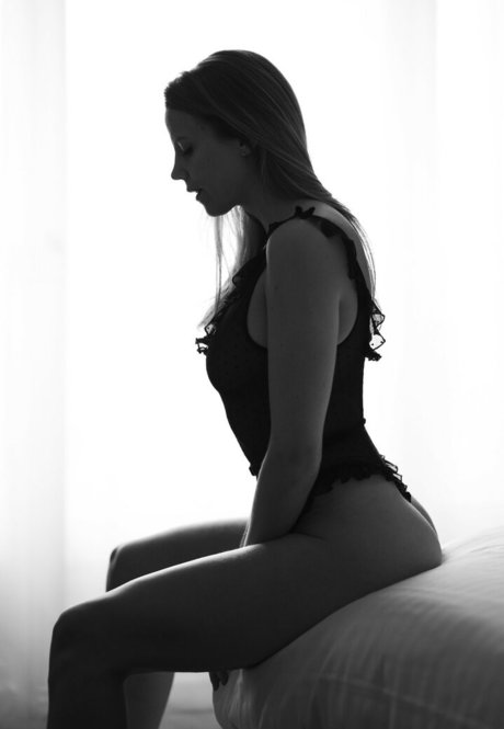 Naken lekkede OnlyFans-bilde av Carovlln