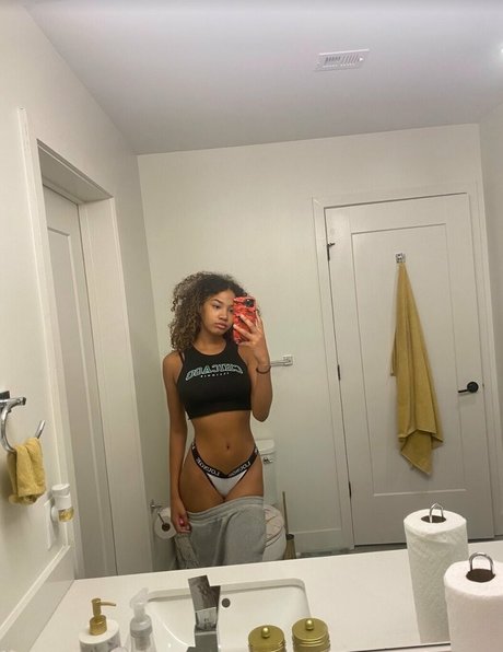 Foto nua vazada do OnlyFans de Jayde Chanda