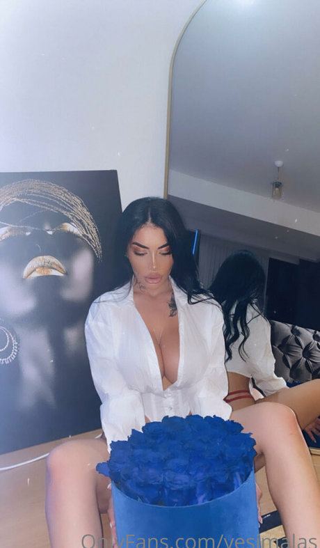 Обнаженная фотография утечки OnlyFans от Yeim Alas