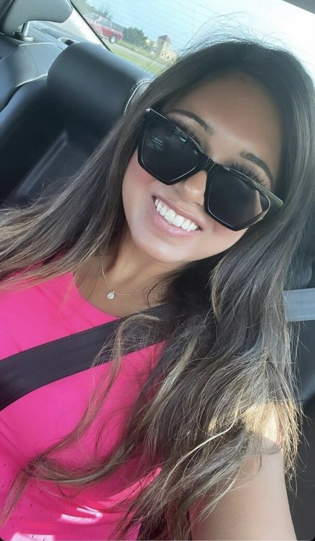 Shari G