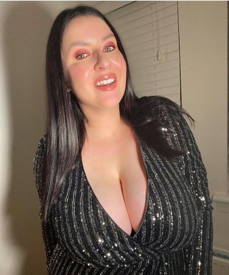 Suzie Mac OnlyFans泄露裸照