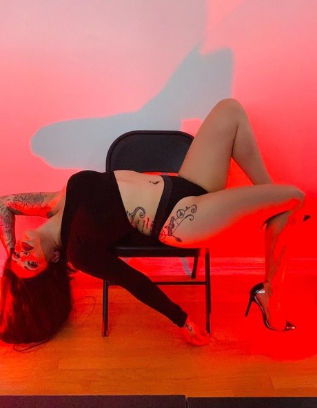 Nahá fotka uniklých OnlyFans od Shaul Guerrero