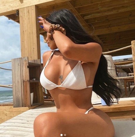 Naakte gelekte OnlyFans-foto van Jadedeldln