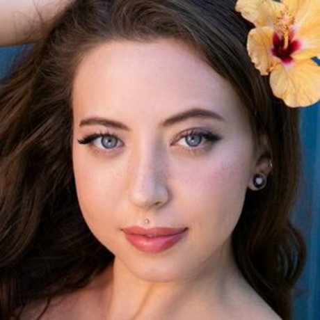 Naken läckt OnlyFans-bild av Lauryn Wolfe