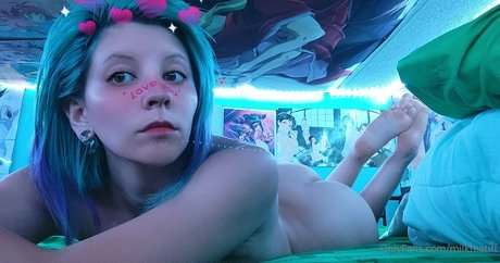 Milktea T1ff OnlyFans 유출 누드 사진