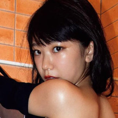Naakte gelekte OnlyFans-foto van Marina Nagasawa