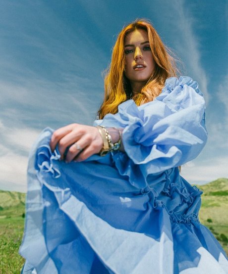 Nahá fotka uniklých OnlyFans od Sydney Sierota