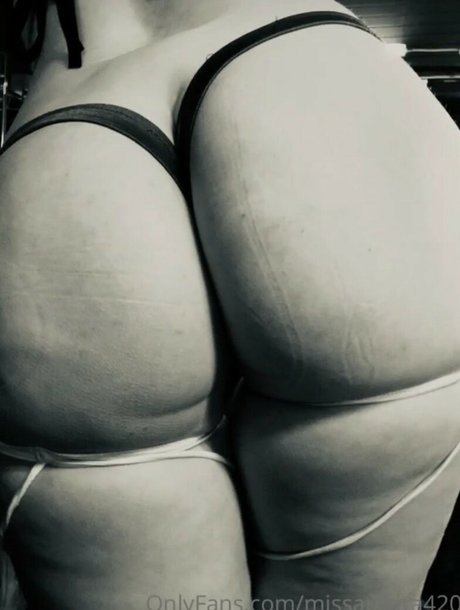 Alaston vuotanut OnlyFans-kuva Missaurora420