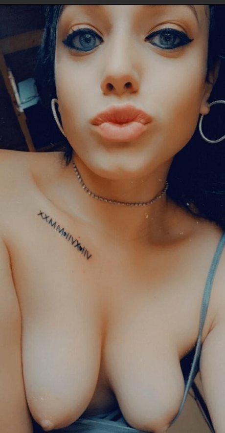 Foto nua vazada do OnlyFans de Valerierosee