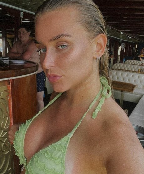Olivia Fals
