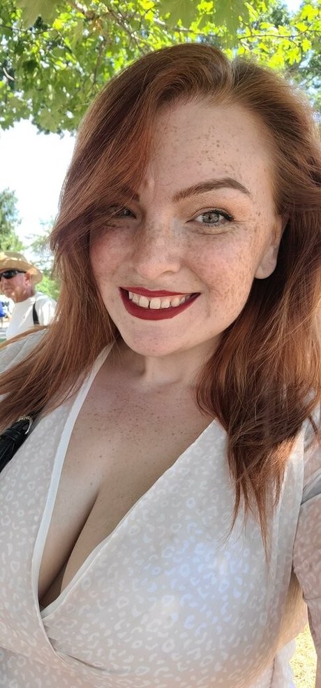 Nacktes geleaktes OnlyFans-Foto von Specklesoffreckles