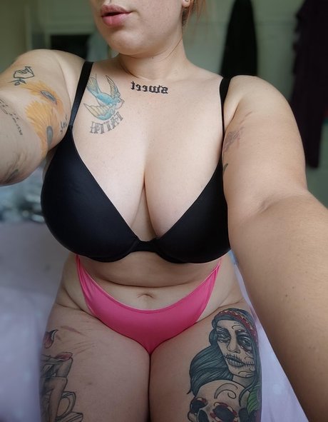 Bozsuicide OnlyFans泄露裸照