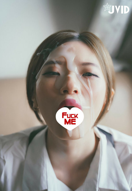 Nacktes geleaktes OnlyFans-Foto von Catbbmeow
