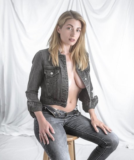 Nagie wyciekłe zdjęcie OnlyFans od Kes Neale