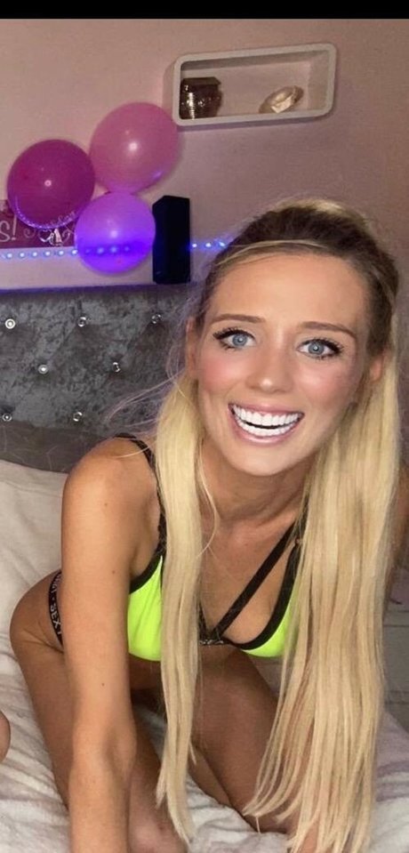 Foto nua vazada do OnlyFans de Kirstybrightmore