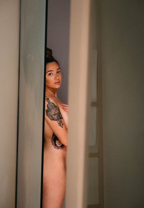 Naken lekkede OnlyFans-bilde av Toriassecret