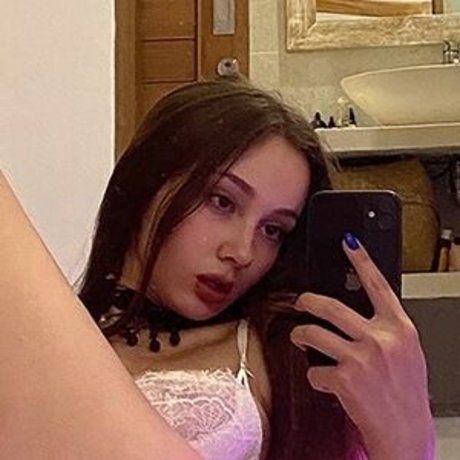 Foto di nudo di fuga di OnlyFans di Annahhhh