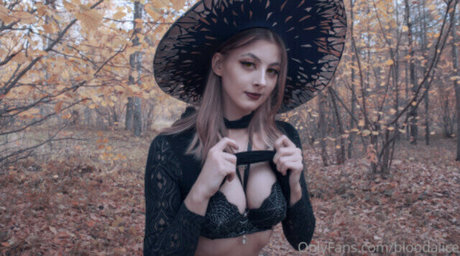 Foto nua vazada do OnlyFans de Bloodalice