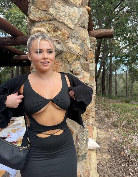 Nahá fotka uniklých OnlyFans od Ellwilsun